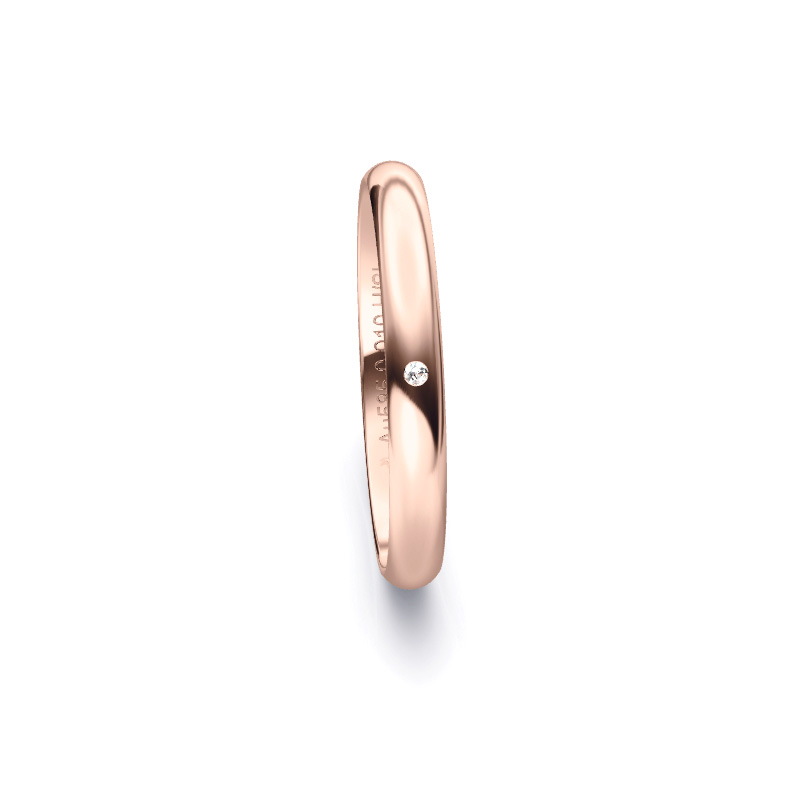 Aufnahme von Roségold Eheringen mit Diamanten in 3 mm und polierter Oberfläche