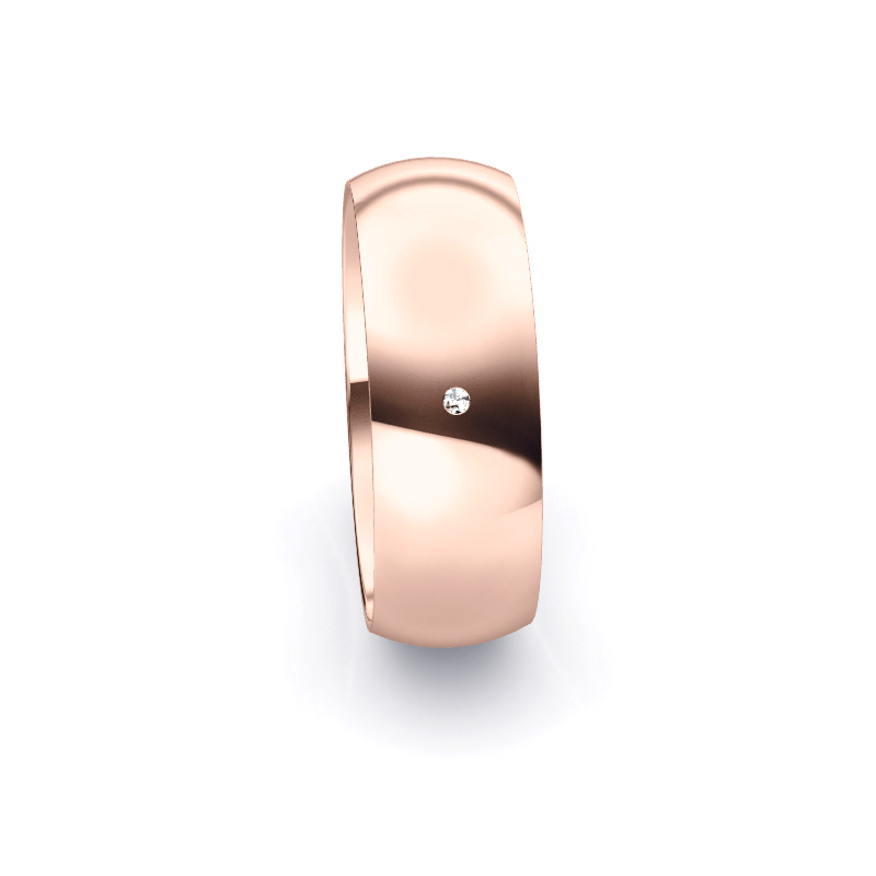 Aufnahme von Eheringen aus poliertem Roségold mit Diamanten in 8 mm Breite