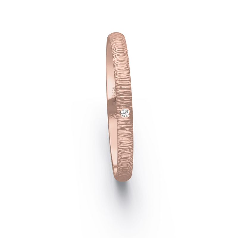 Besondere Relief Eheringe aus Roségold mit Diamanten 5125