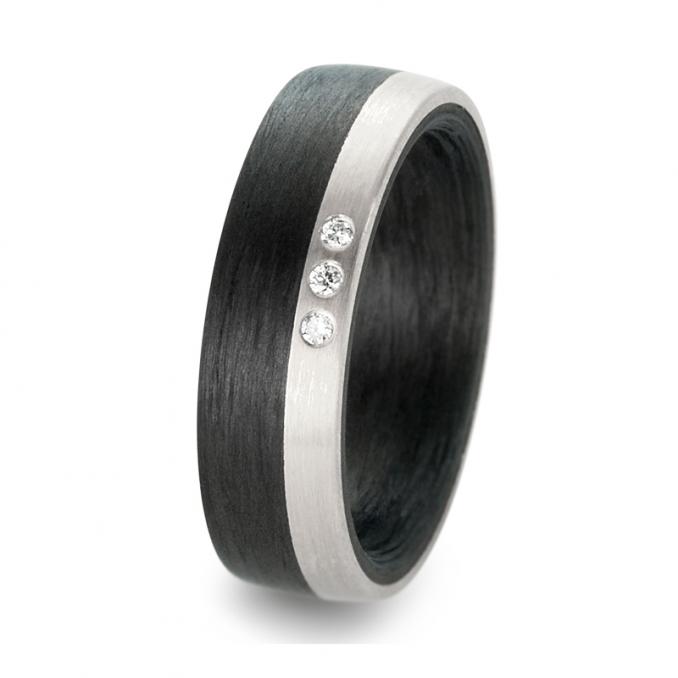 Aufnahme von Carbon Partnerringen mit Palladium 500 Rand und 3 Brillanten