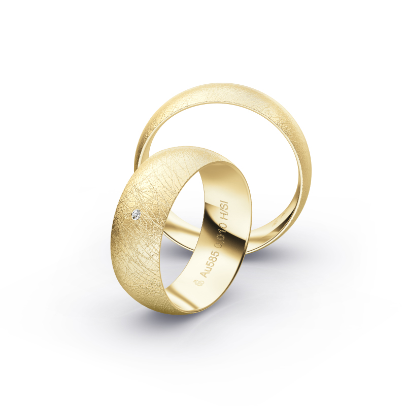 Gelbgold Eheringe mit Diamanten und Eismattierung in 7 mm Breite 