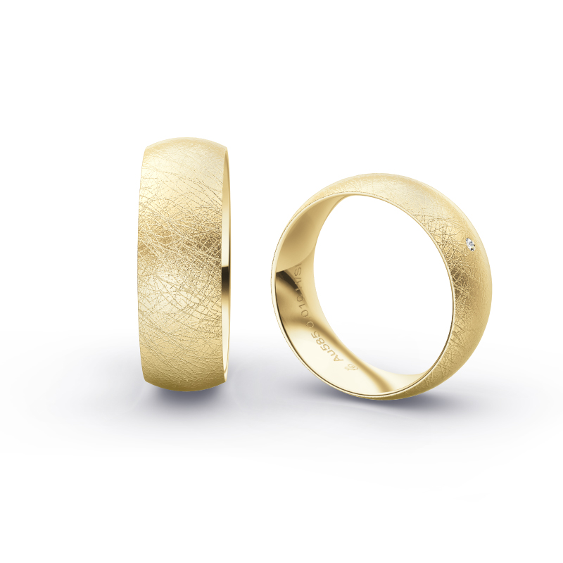 Gelbgold Eheringe mit Diamanten und Eismattierung in 7 mm Breite 