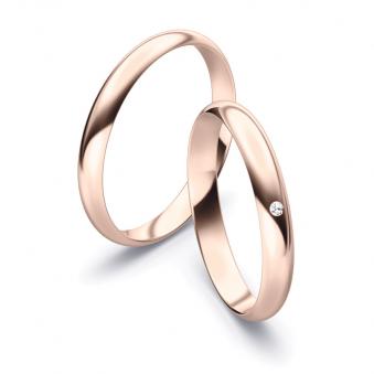 Aufnahme von Roségold Eheringen mit Diamanten in 3 mm und polierter Oberfläche