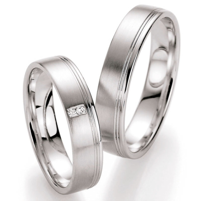 Eheringe Trauringe aus Weißgold mit Diamant Ruesch Collection Nowotny 66/10130-045