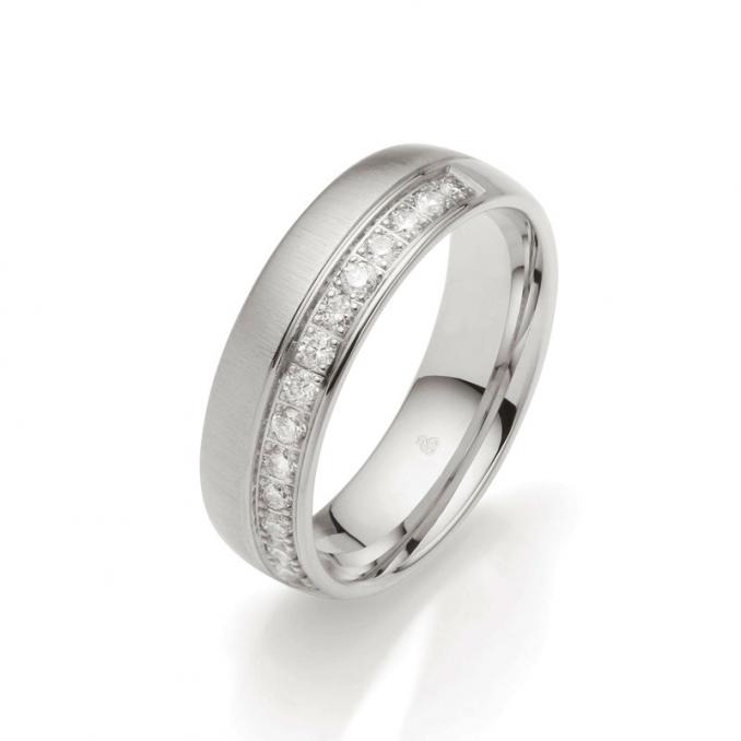 Extravagante Palladium 500 Eheringe mit vielen Diamanten und Quermattierung