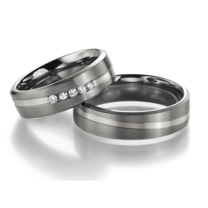 Eheringe Trauringe aus Titan & Weißgold mit Diamant Ruesch Collection Nowotny 78/80030-060