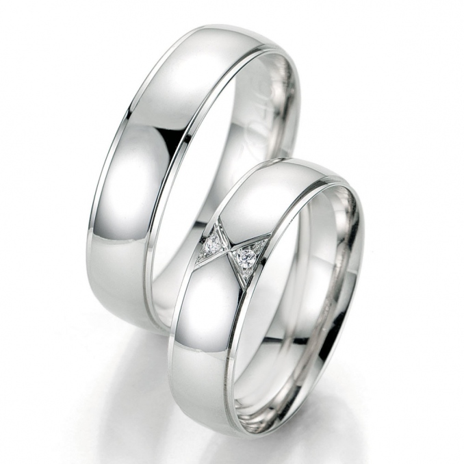 Breuning 333 Weißgold Ringe mit zwei Dreiecken, Schmetterlingmuster, Diamanten eingefasst sind, Tra