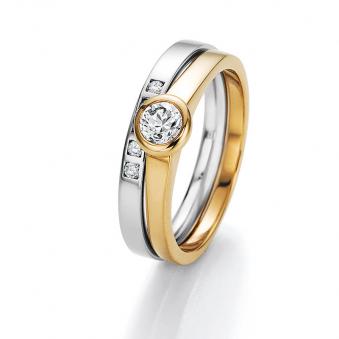 Modern gestaltetes Set aus Gelbgold Verlobungsring mit Weissgold Memoirering mit Diamanten 121132