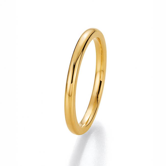 Aufnahme von einem Vorsteckring aus Gelbgold mit polierter Oberfläche