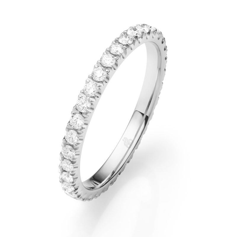 Platin Antragsring mit Diamanten um die Ringschiene