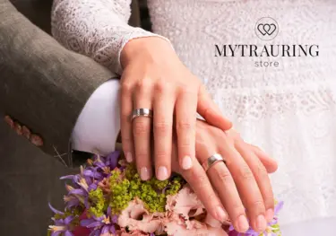 Brautpaar Hände mit Eheringen