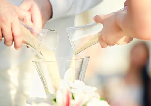 Sandzeremonie auf Hochzeit